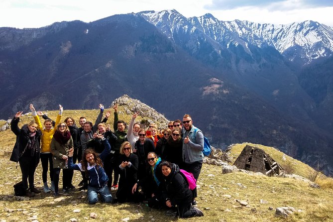 Lukomir Highland Village Hike - Studeni potok to Rakitnica canyon: where the walking gets real