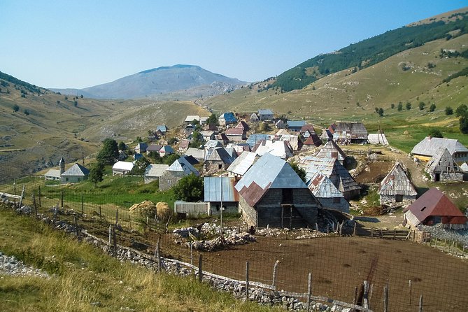 Lukomir Highland Village Hike - Reaching Lukomir: village time, lunch, and local craft culture
