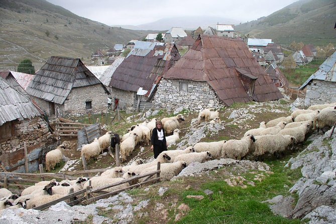 Mountain Village Lukomir Full Day Adventure Tour - Umoljani first: the warm-up village before the big views