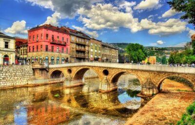 PROFESSIONAL SARAJEVO WALKING TOUR - With guide who guided STING! - Stop-by-stop: Sarajevo’s famous landmarks, in the order that makes sense