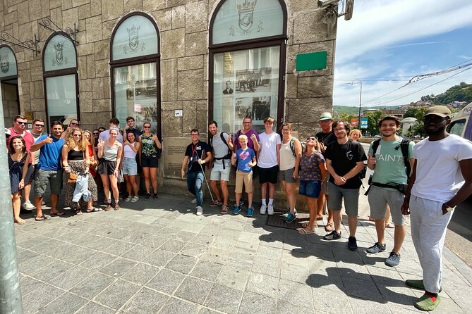 Sarajevo: 2 Hours Old Town Walking Tour With Local Guide - Gazi Husrev-bey Mosque and the timekeepers: clock towers as landmarks