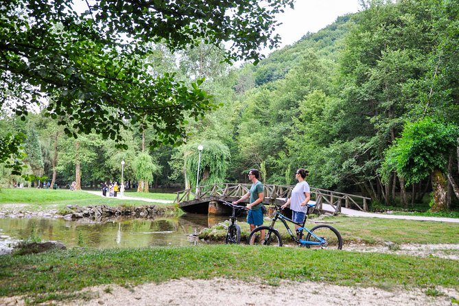 Sarajevo City SIghtseeing / War Bike Tour - Vrelo Bosne: the one-hour reset outside the center