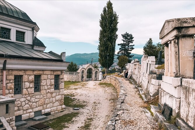 Sarajevo: Jewish Heritage Tour - National Theatre square: why it still connects back