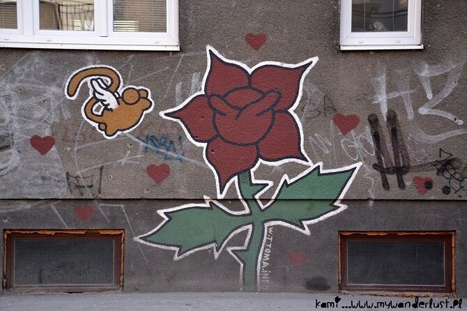 SARAJEVO STREET ART TOUR (art, history & mystery) - sARTajevo! - Ferhadija Pedestrian Street and the Srebrenica 1992/1995 mural