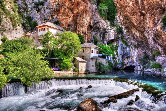 Sarajevo to/from Dubrovnik Transfer Tour via Mostar & Herzegovina - Kravice Falls: Included Admission at a Waterfall Built for Photos