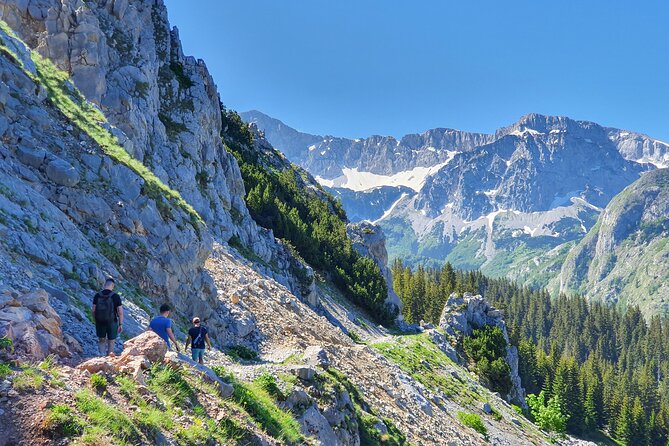 Sutjeska National Park Hike from Sarajevo - Tjentište War Memorial: 30 minutes that change the tone