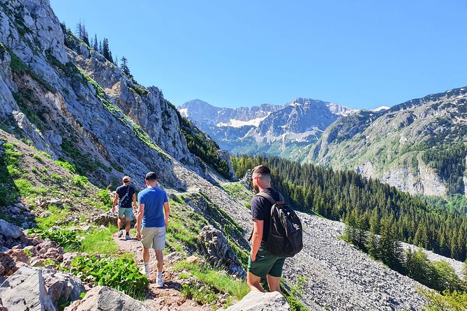Sutjeska National Park Hike from Sarajevo - Private guide energy: pacing, motivation, and solo-friendly vibes