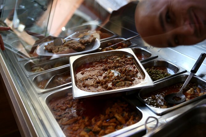 Ultimate Gastro Experience - The one-item pie shop: Bosnian pie in a traditional setting